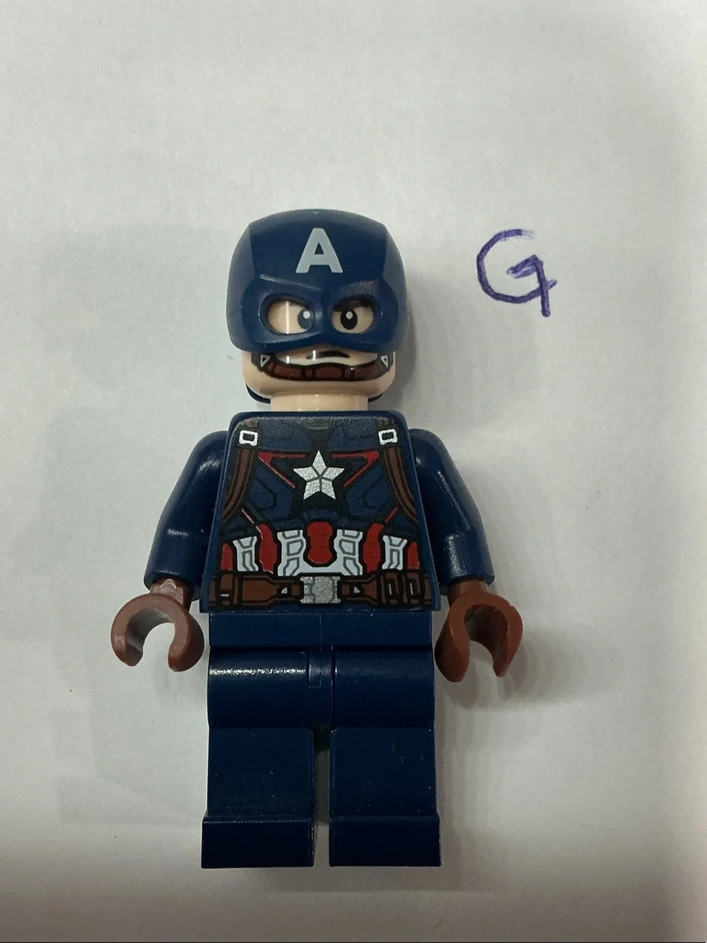 LEGO Marvel Avengers Captain America Minifigure